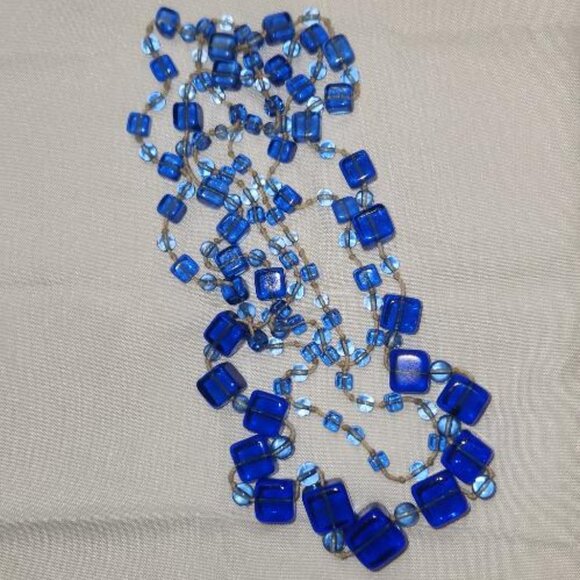 Vintage Czech Blue glass cube beads long flapper necklace from the 1920's - Picture 3 of 4